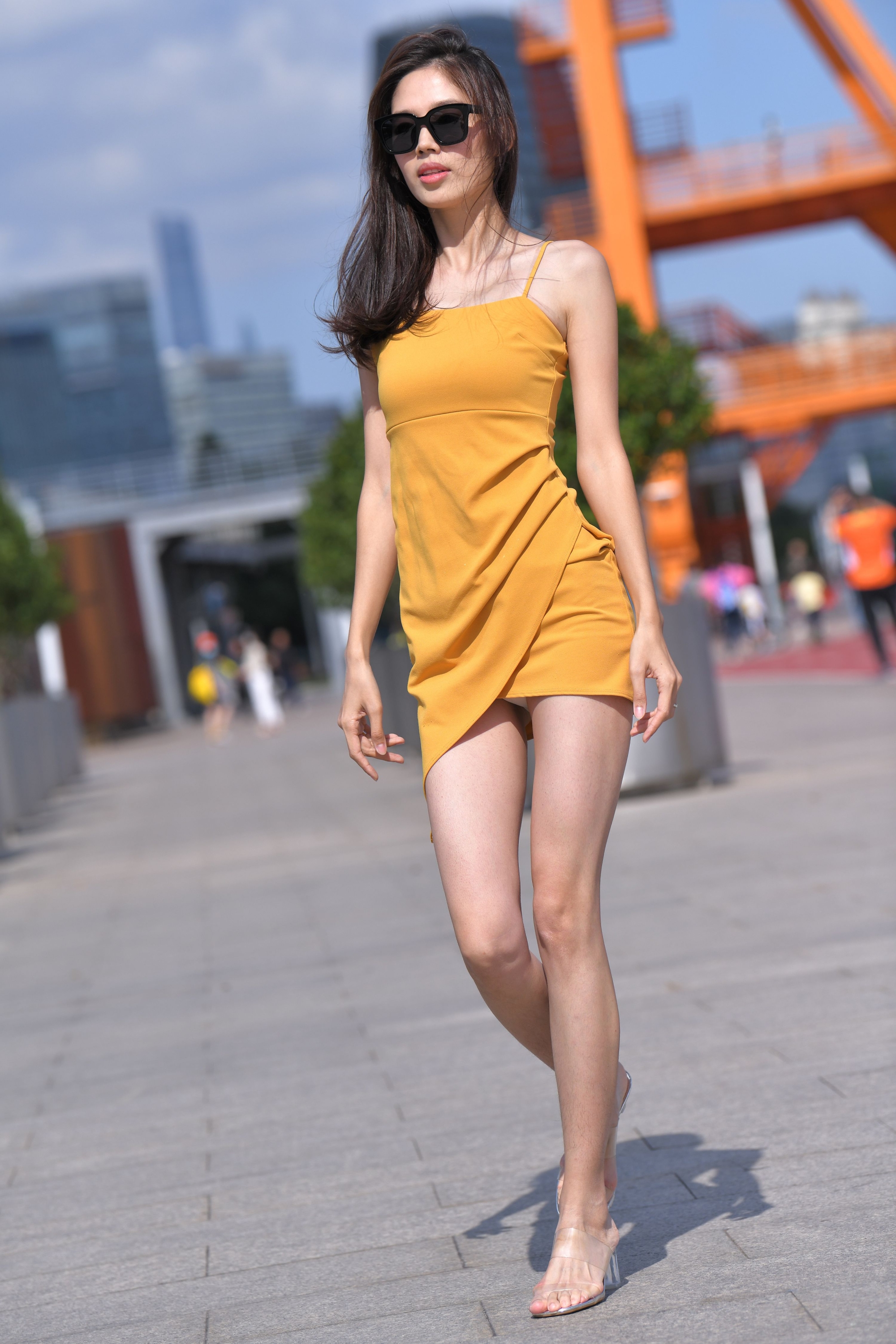 M00977-黄色短裙插图2